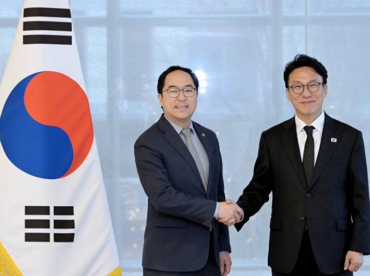 김민석 국무총리, 앤디 김(Andy Kim) 상원의원 면담 및 지상사·공공기관 간담회